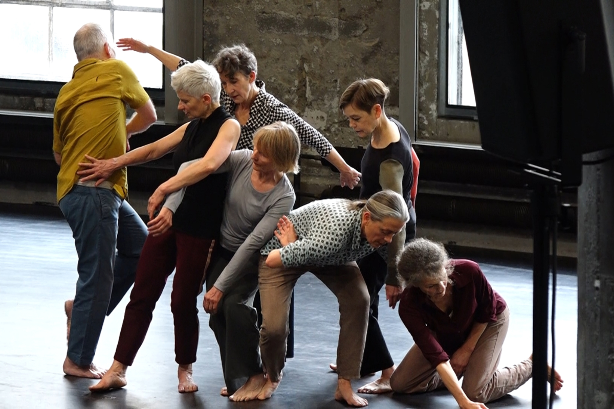 making a sullen roar (ehem. 27 emotions (AT))